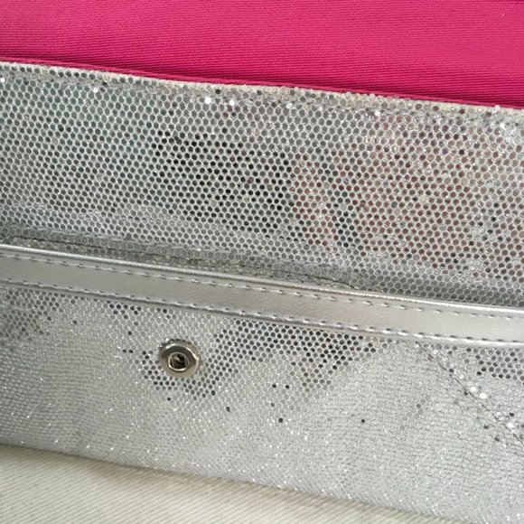 Victoria's Secret Envelope Clutch Silver Sparkle - Picture 3 of 5